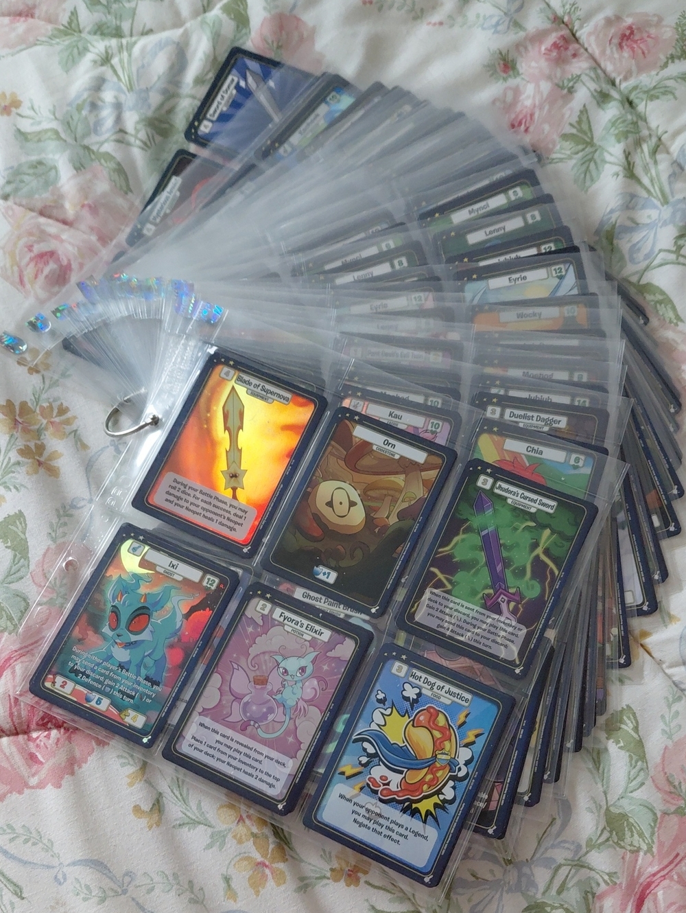Huge Neopets Trading Card Lot